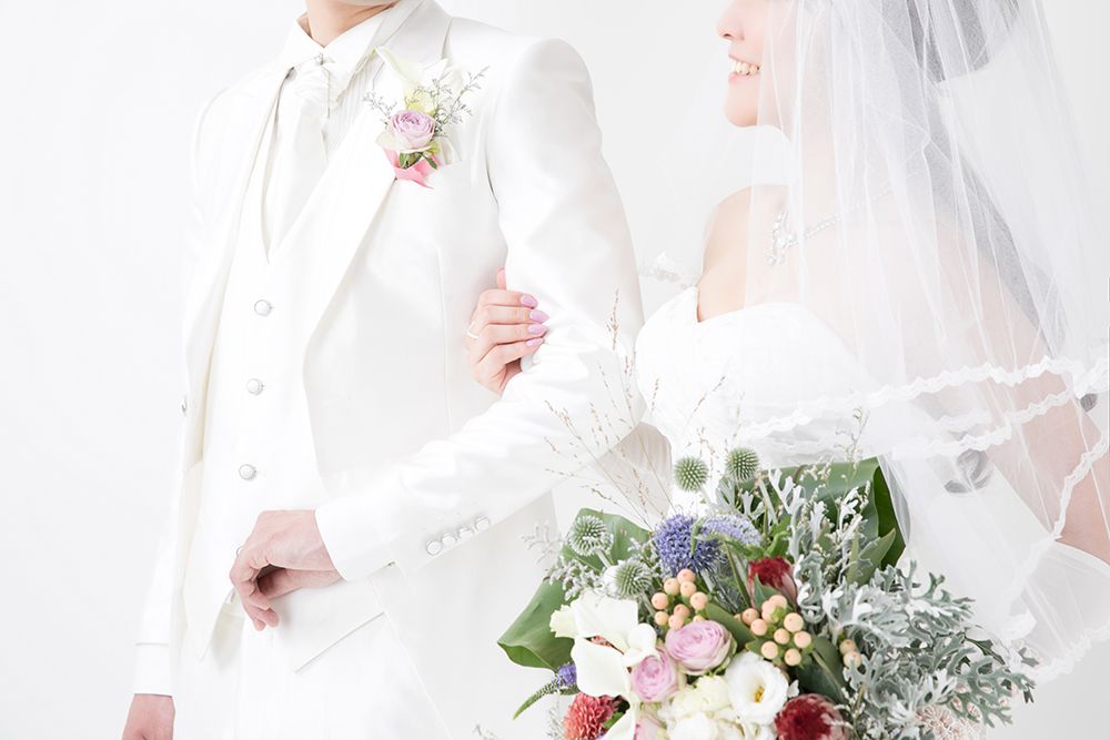 結婚式での新郎新婦